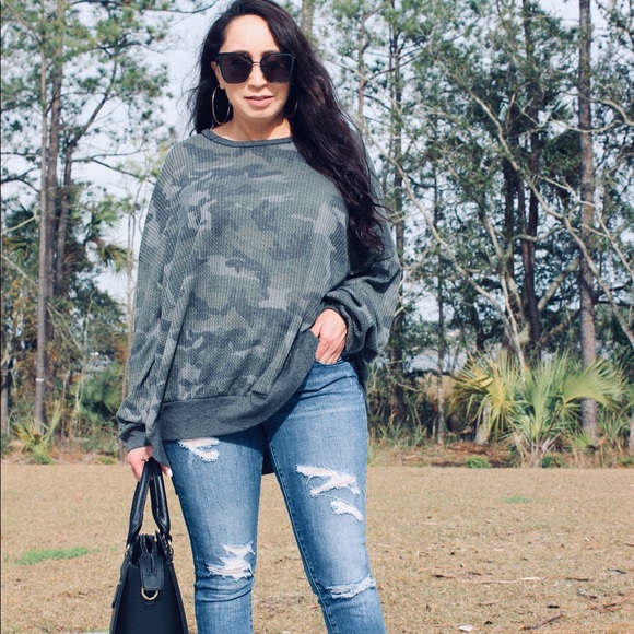 Camouflage Thermal Top - Picture 4 of 5